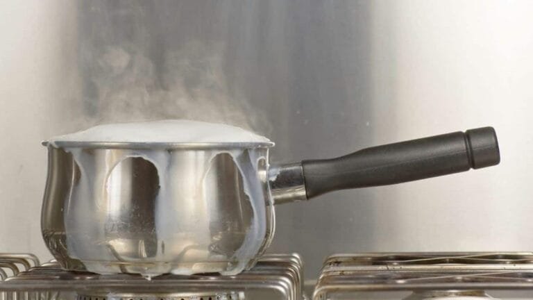 Cooking Hack, Cooking Tip, How To, Prevents, Milk From Boiling,