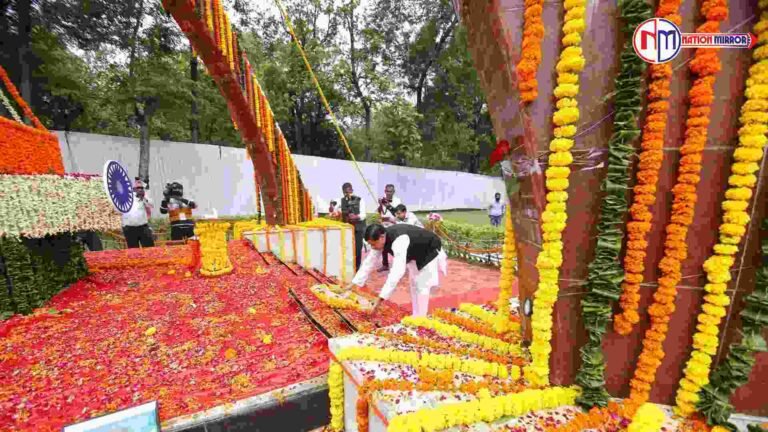 CM Mohan Yadav: बालाघाट में सीएम मोहन यादव ने शहीदों को किया नमन