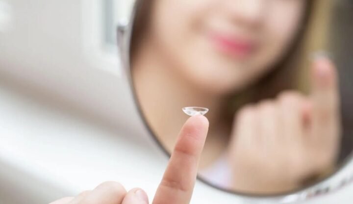 Do not wear contact lenses in monsoons