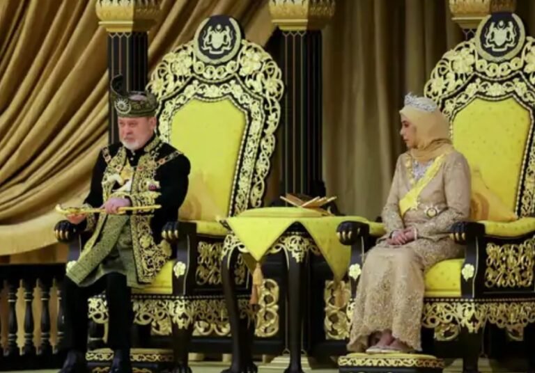 Malaysia 17 king sultan ibrahim iskandar coronation