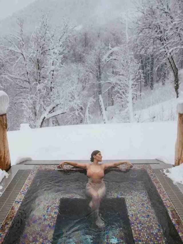 Cold Plunge Tub Know the many benefits of physical and mental health from regular use !