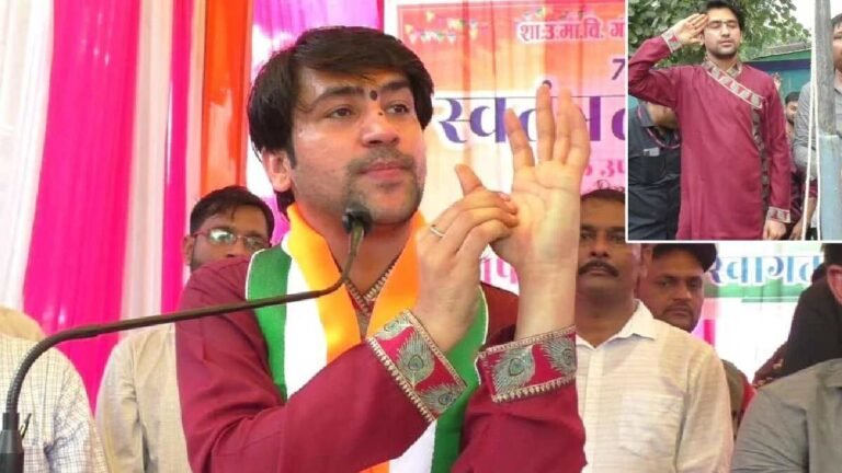 Bageshwar Dham: अपने बचपन के स्कूल पहुंचे धीरेंद्र शास्त्री