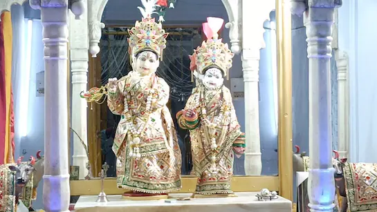 Janmashtami Updates: जनमाष्टमी पर 100 करोड़ का श्रृंगार