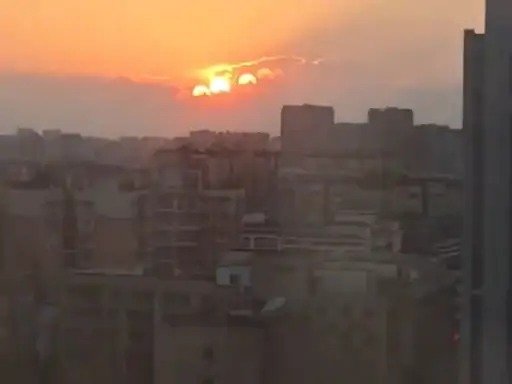 Oh surprise 7 suns appeared in the sky of China