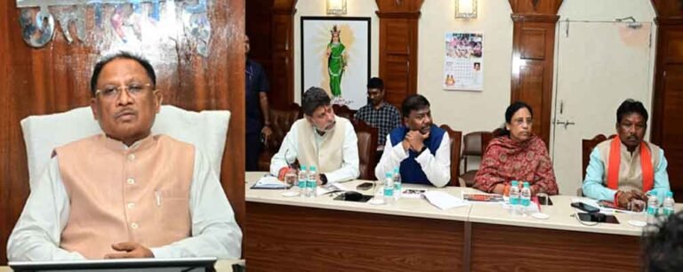 Bastar Dussehra 2024: CM साय ने की बस्तर दशहरा पर्व की समीक्षा