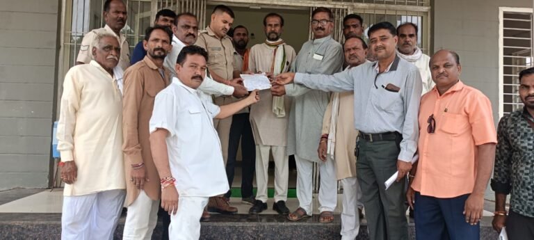 Deori ब्लांक कांग्रेस एवं जिला पिछड़ा वर्ग कांग्रेस विभाग के संयुक्त तत्वावधान में दिया ज्ञापन