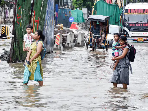 India weather update live today heavy