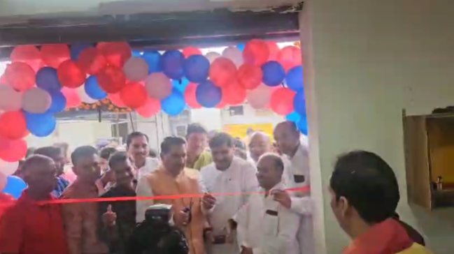 कृषि कल्याण एवं कृषि विकास मंत्री एवं दतिया जिला प्रभारी मंत्री ऐदल सिंह कंषाना पहुंचे दतिया