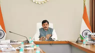 MP Cm: सीएम ने लिया झुग्गी मुक्त राजधानी का संकल्प