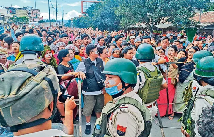 manipur internet ban curfew on 2 thousand soldiers deployed