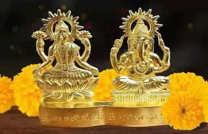 Diwali 2024 maa laxmi lord ganesha happiness