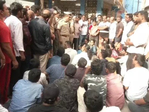 Hyderabad bangal up julus Controversy in navratri