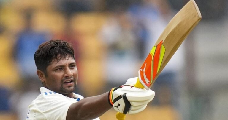 IND vs NZ: सरफराज खान ने रचा इतिहास, जानकर हो जाएंगे हैरान!