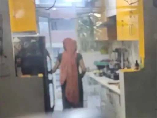 Maid for 8 years used to mix urine in roti Ghaziabad