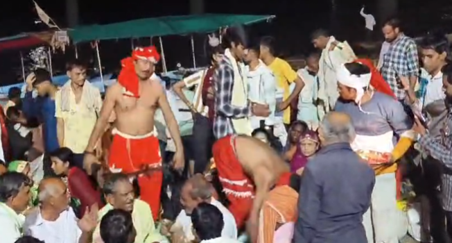 भूतड़ी अमावस्या पर नेमावर में उमड़ा श्रद्धालुओं का सैलाब