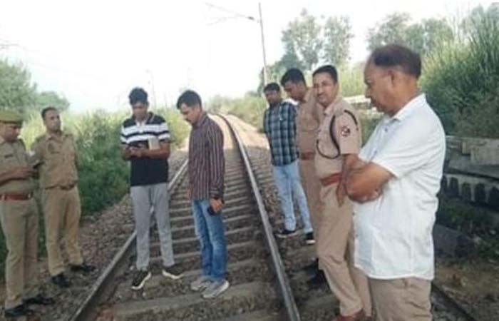 major railway accident averted stones were placed on track