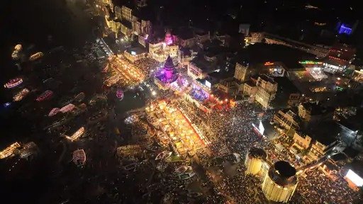 Dev diwali 84 ghats of kashi lite up with 25 lakh lamps 