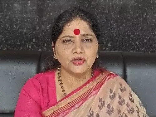 Male tailors cannot take women measurements UP women commission