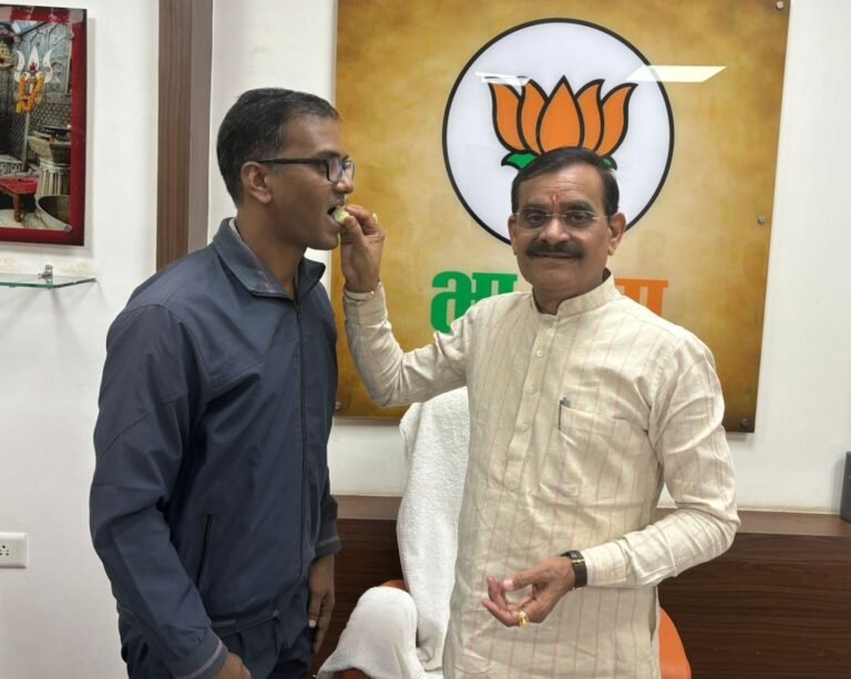 बीजेपी ने रामकुमार चौरसिया को एमपी का पहला व्हाट्सएप हेड नियुक्त किया