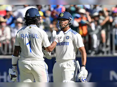 ind vs aus 1st test Day 2: मजबूत स्थिति में भारत, दूसरी पारी में भारत 218 रन से आगे