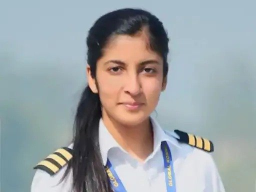pilot girl committed suicide after bored by boyfriend