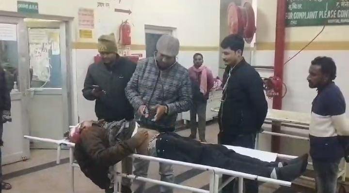 अनियंत्रित दो बाईकों की आमने-सामने की टक्कर में दो युवकों की मौत