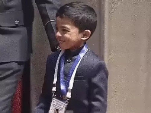 Brave Children Day in Delhi 17 children receive awards 