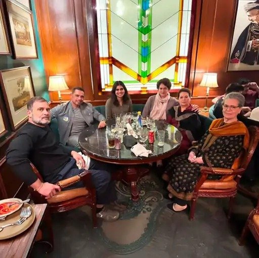 Rahul Gandhi family lunch go viral