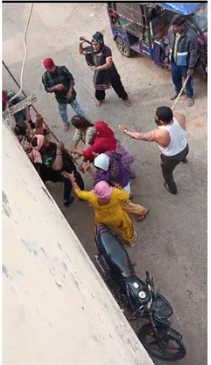 TODAY BHOPAL NEWS: मुस्लिम और सरदारों के बीच तलवारबाजी का विवाद, पुलिस की निष्क्रियता पर सवाल