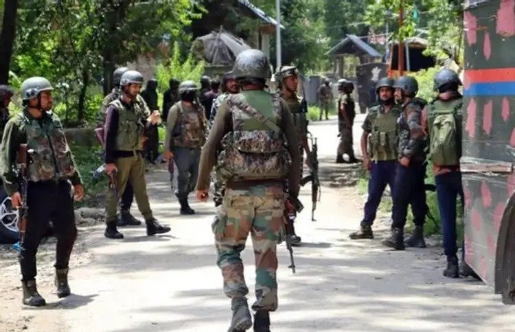 jammu and kashmir kulgam encounter 5 terrorist demise