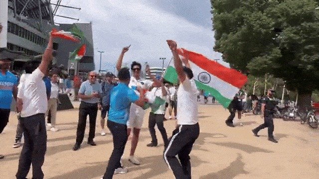 khalistani and indian supporters clash outside melbourne cricket ground