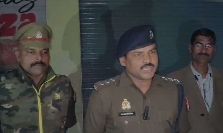 oraiya pizza shop owner blackmailed customers