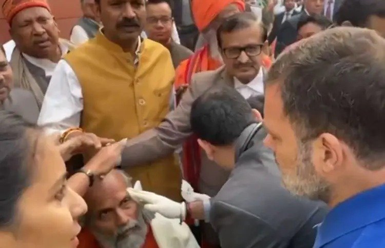 pratap sarangi got hurt said rahul gandhi pushed him