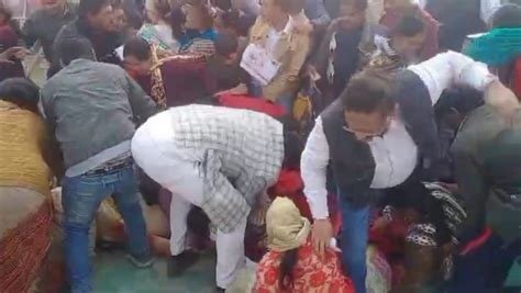 stampede during pandit Pradeep Mishra katha Meerut