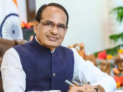 Shivraj said kejriwal betrayed farmers
