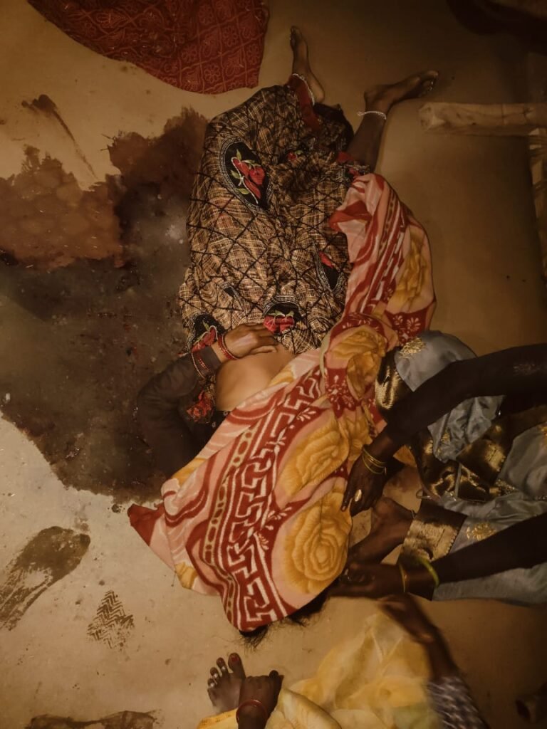 Husband Killed Wife UttarPradesh