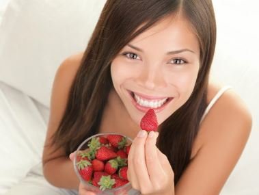 Benefits Side Effects of Strawberries