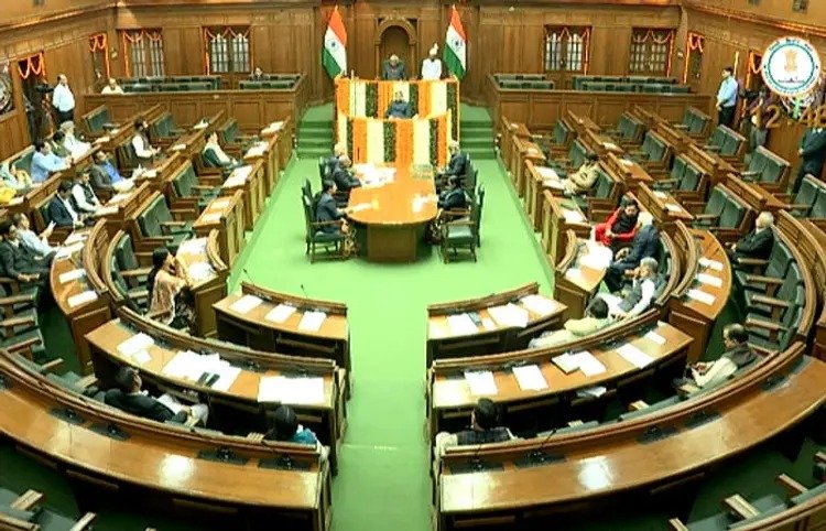 Delhi Assembly elections 31 candidates criminal records