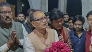 Shivraj Singh Chouhan in Bageshwar dham: 