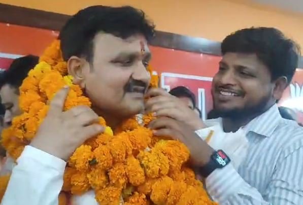 Up ballia bjp jiladhyaksh: