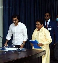 Big decisions of Mayawati