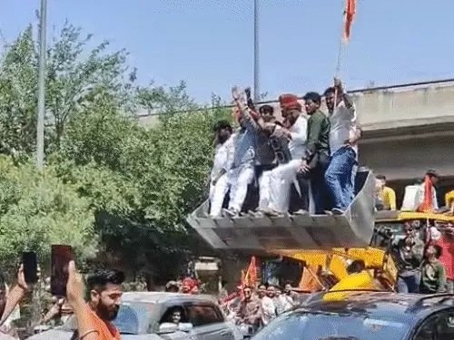 attack on house sp mp who called ranasanga traitor