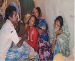 मृतिका का परिवार