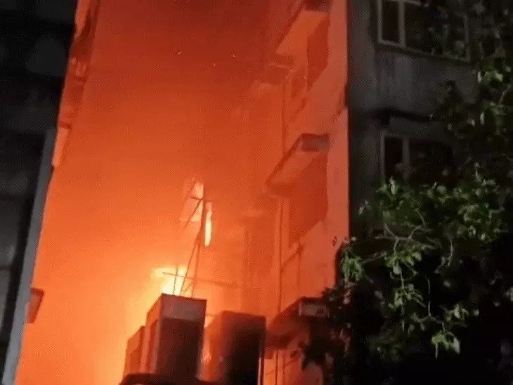 Kolkata Hotel Fire 2025