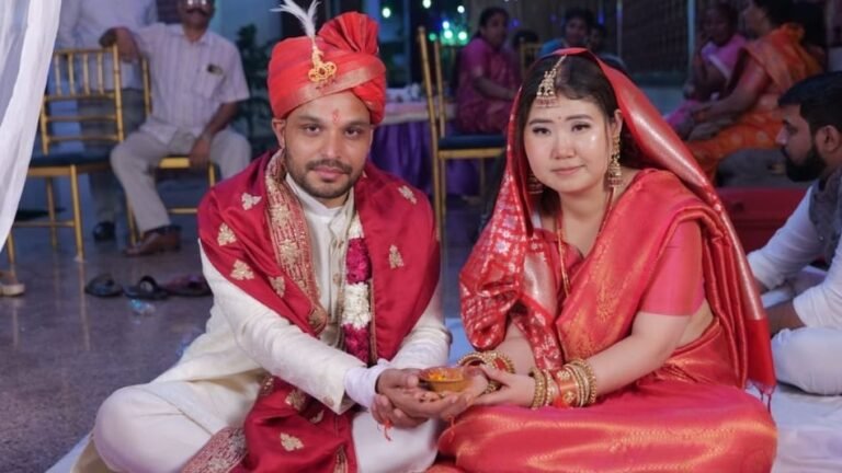 UP bijnor chinese girl indian boy hindu wedding