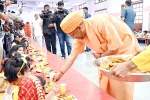 CM Yogi Navami Puja: