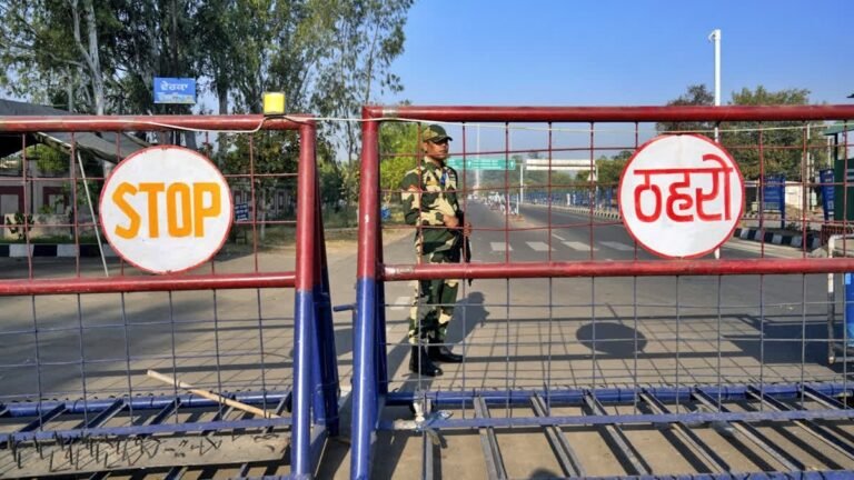 pahalgam hamle  bharat ne 16 pakistani youtube channels block kiye bbc