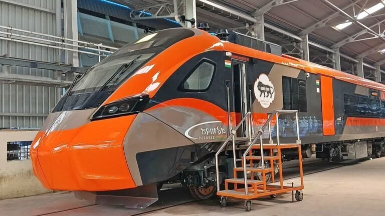 vande-bharat-katra-srinagar-loco-pilot-salary-2025