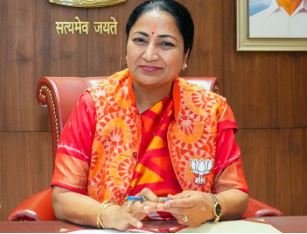 सीएम रेखा गुप्ता