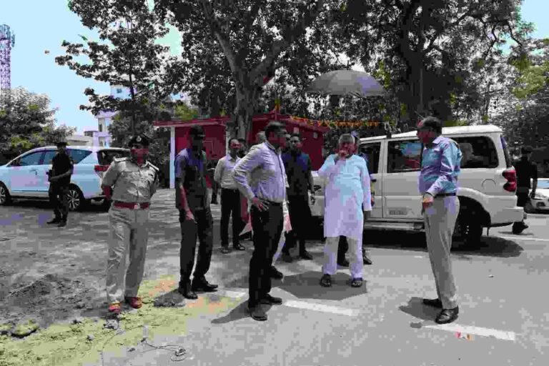 CM Nitish inspected roads